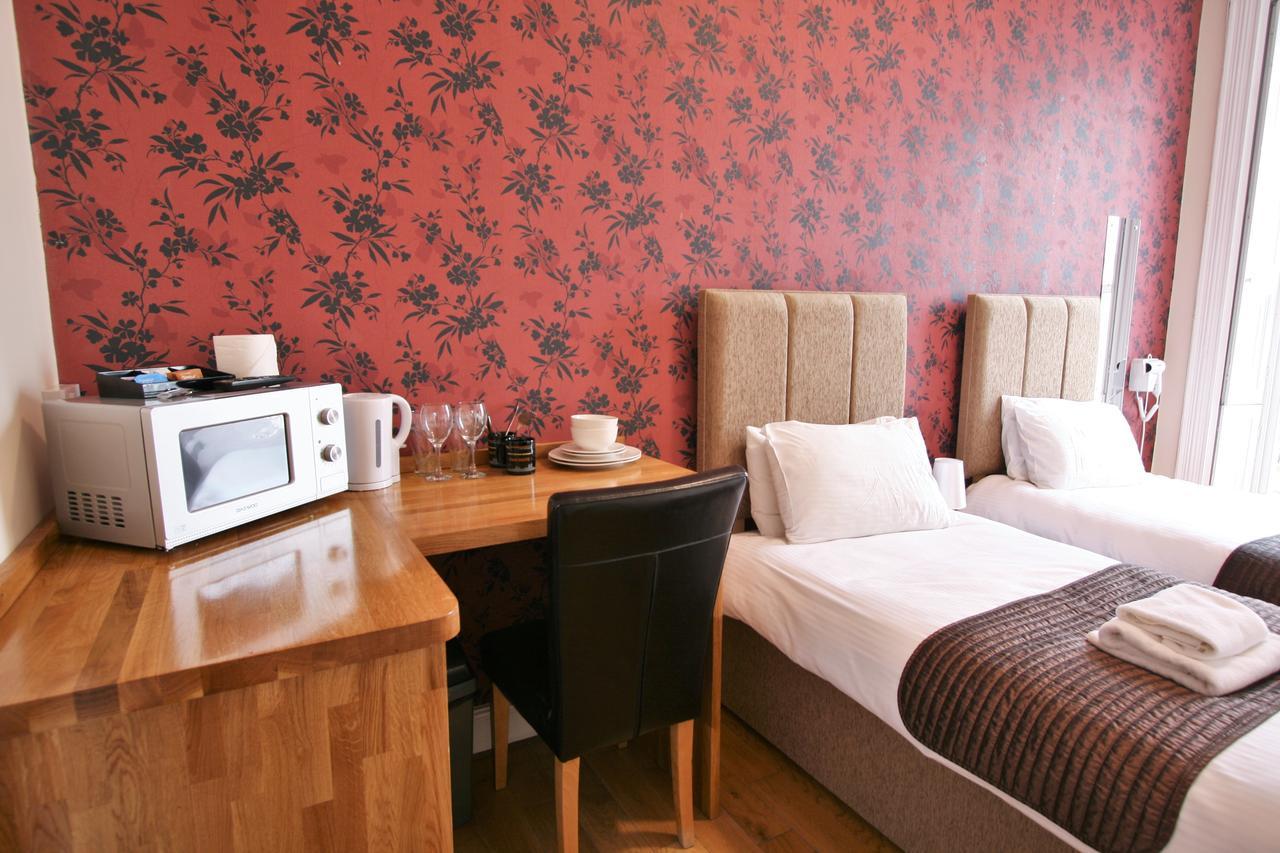 Central Studios Gloucester Place By Roomsbooked Челтнем Екстер'єр фото